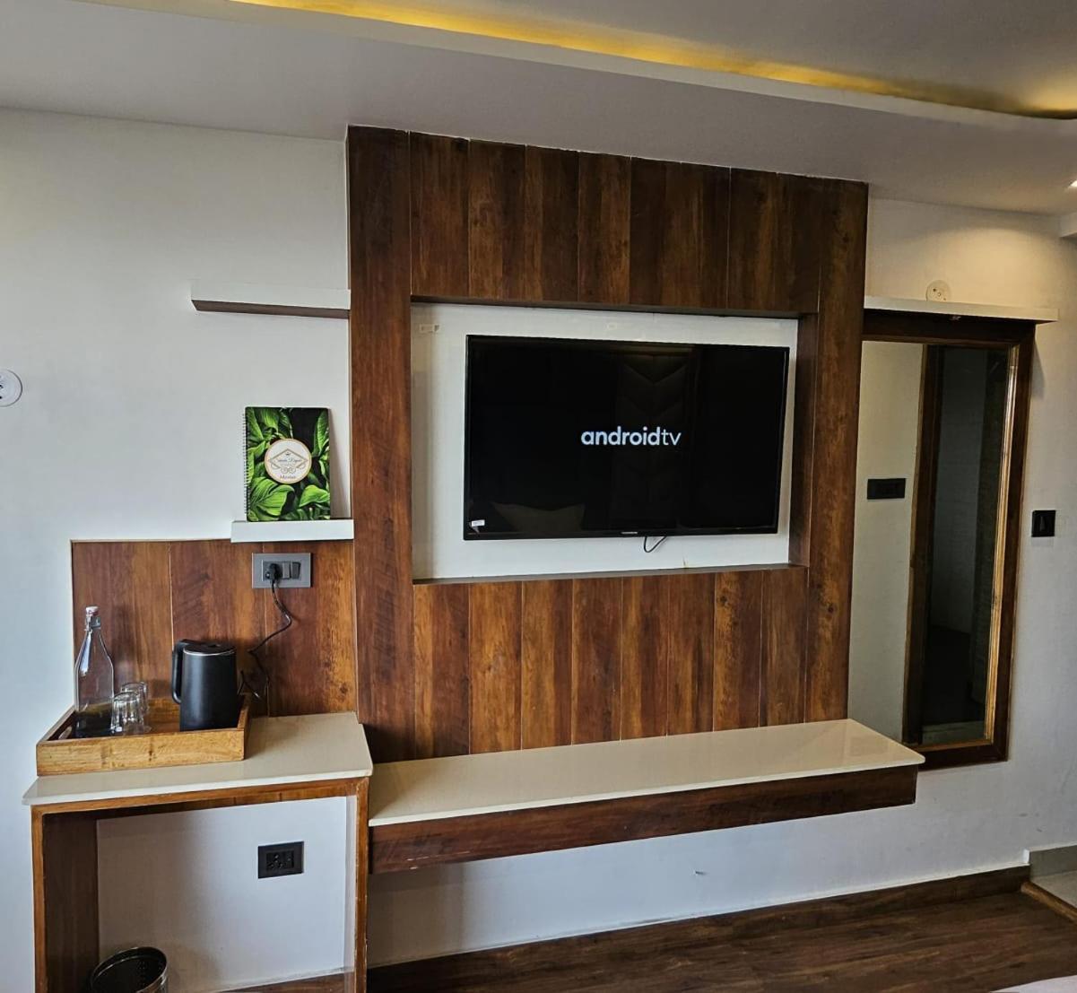Mountain Zest- Simla Royale Near Mall Road Free Pickup From Railway Station Simla Екстер'єр фото