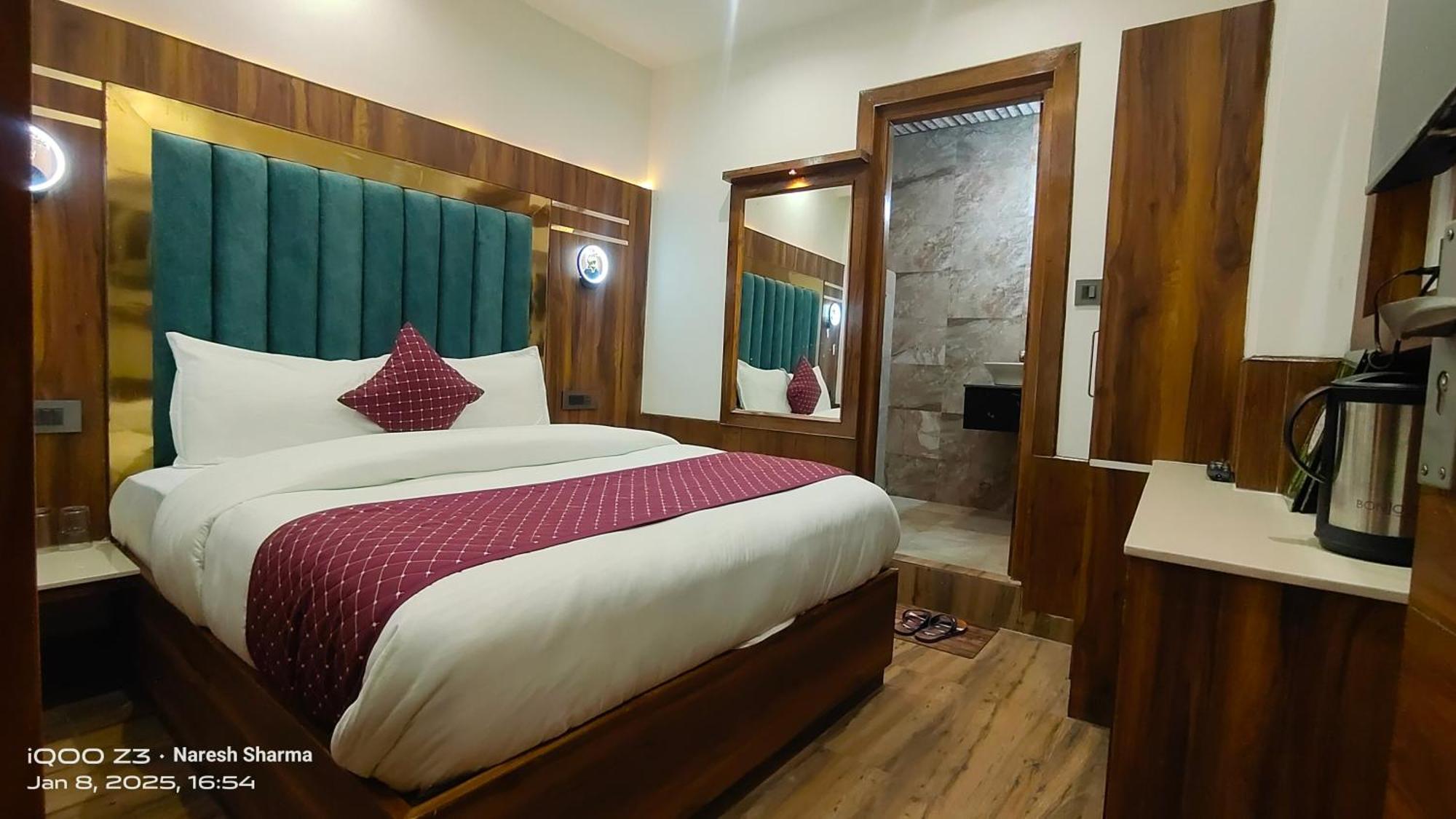 Mountain Zest- Simla Royale Near Mall Road Free Pickup From Railway Station Simla Екстер'єр фото